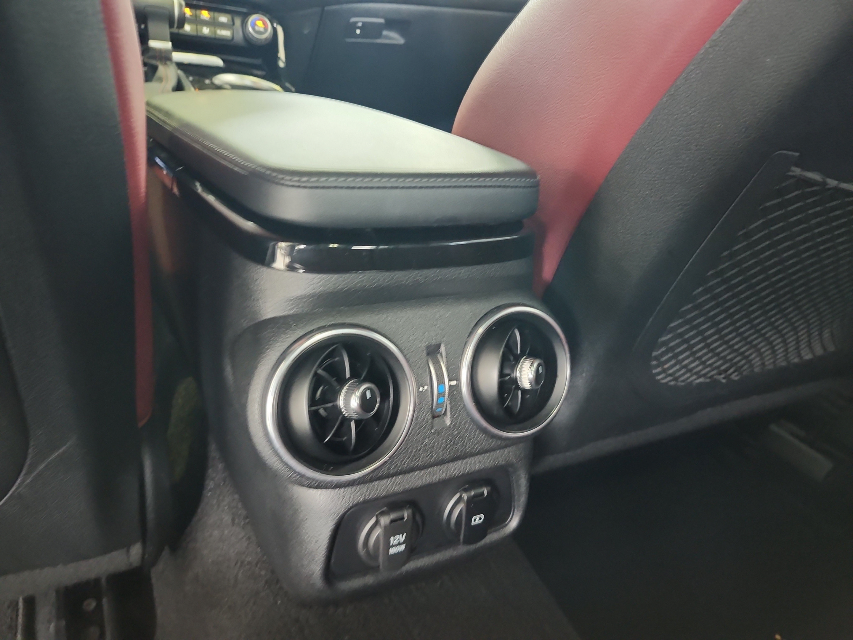 Used 2021 Kia Stinger GT-Line w/ Sun & Sound Package RWD image 18