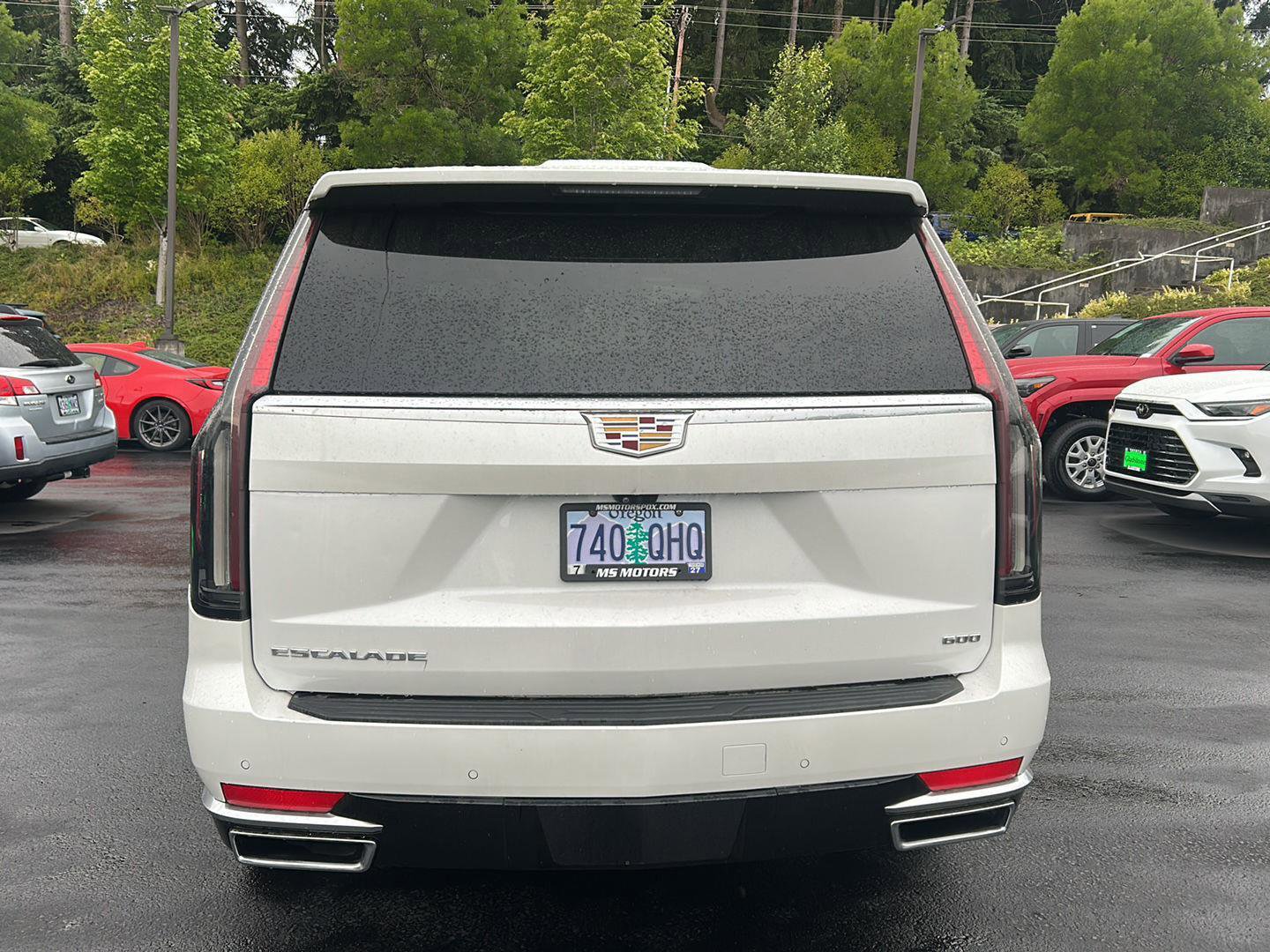 Used 2021 Cadillac Escalade Premium Luxury Platinum AWD/4WD image 3