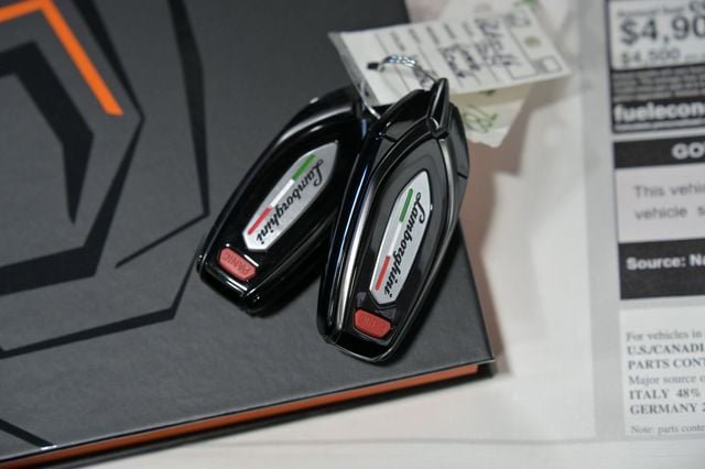Used 2024 Lamborghini Revuelto AWD/4WD image 65