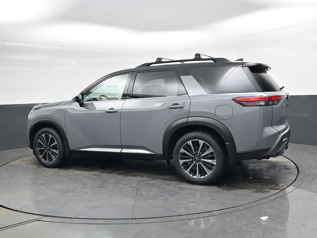 New 2026 Nissan Pathfinder Platinum FWD image 9