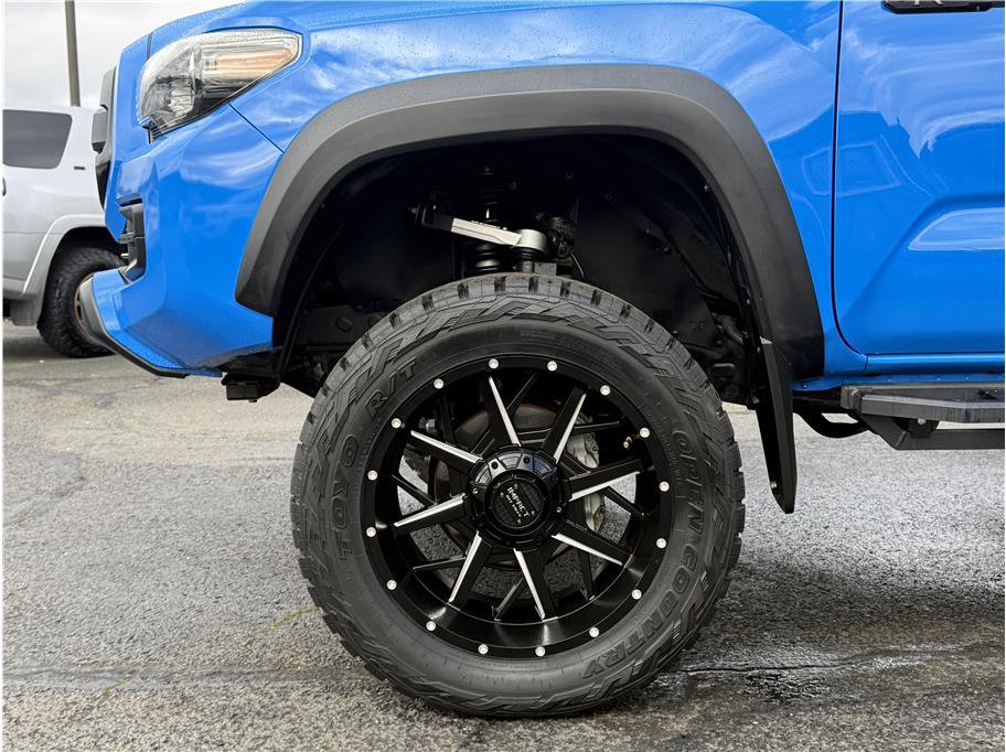 Used 2019 Toyota Tacoma TRD Pro image 8