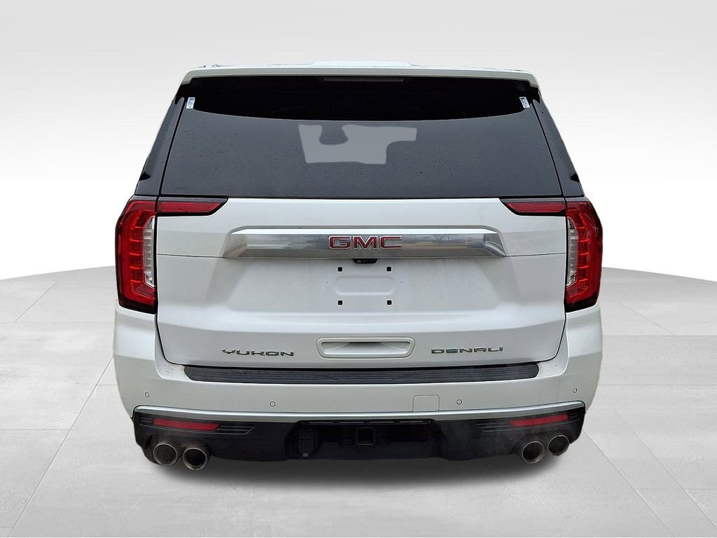 Used 2024 GMC Yukon Denali w/ Advanced Technology Package image 5