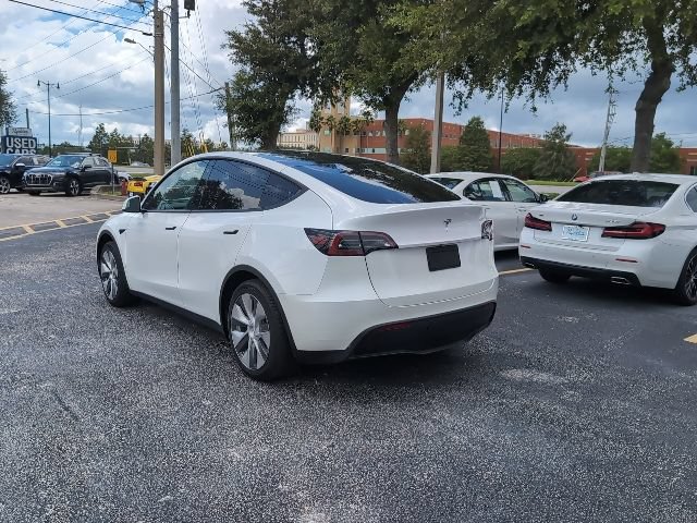 Used 2022 Tesla Model Y Long Range AWD/4WD image 4