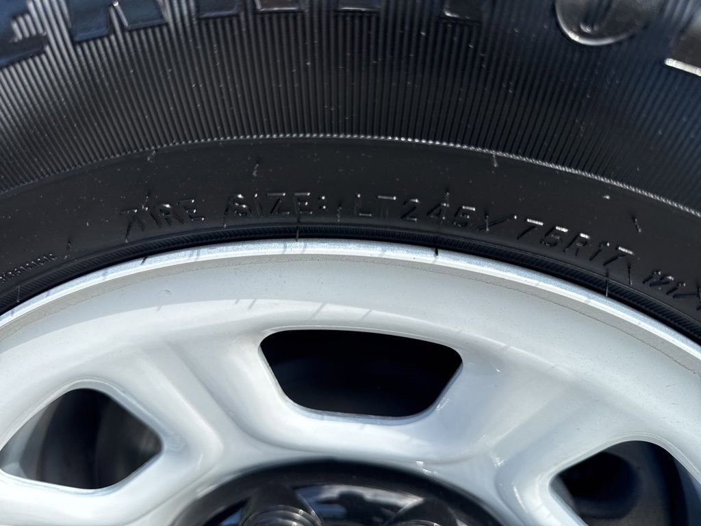 Used 2024 Chevrolet Brightdrop 600 w/ Commercial Equipment Package image 27