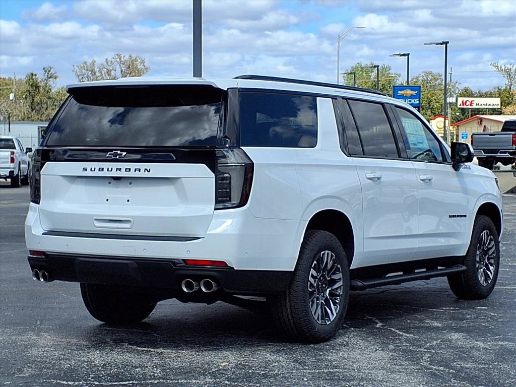 New 2026 Chevrolet Suburban Z71 w/ Comfort Package image 4