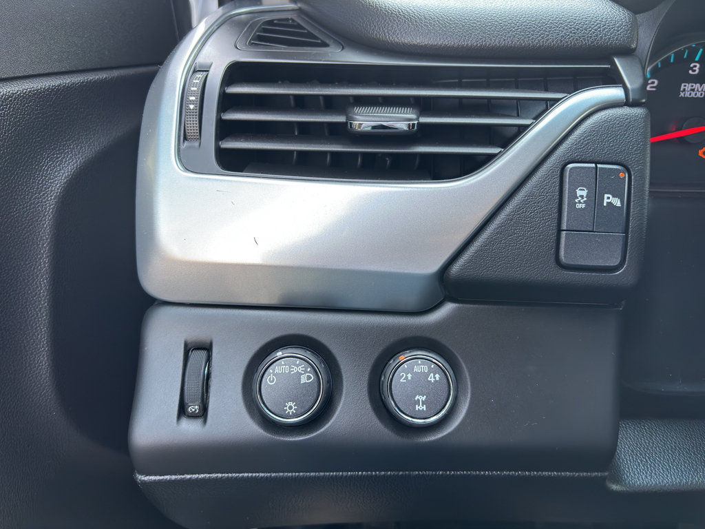 Used 2016 Chevrolet Tahoe LS AWD/4WD image 24
