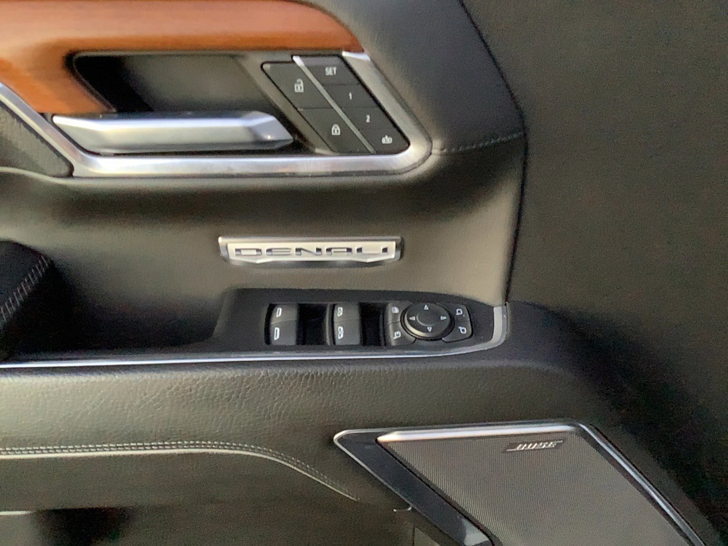 Used 2022 GMC Sierra 1500 Denali image 11