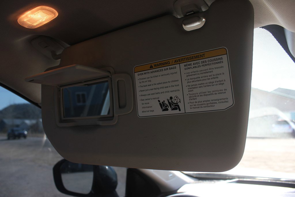 Used 2021 Nissan Rogue Platinum AWD/4WD image 24