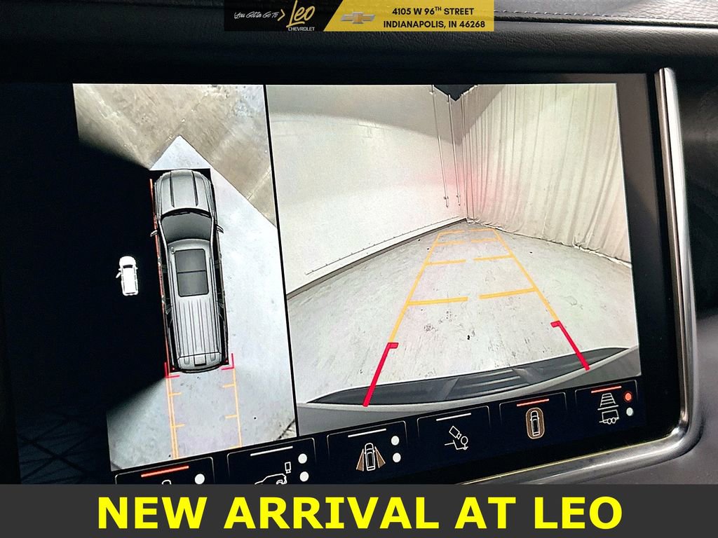 Used 2024 GMC Yukon XL Denali w/ Advanced Technology Package image 14