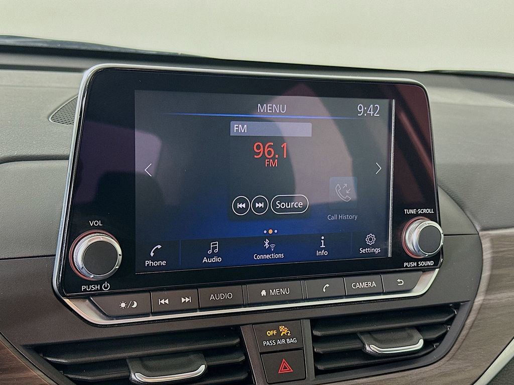 Certified 2024 Nissan Altima 2.5 SV image 21