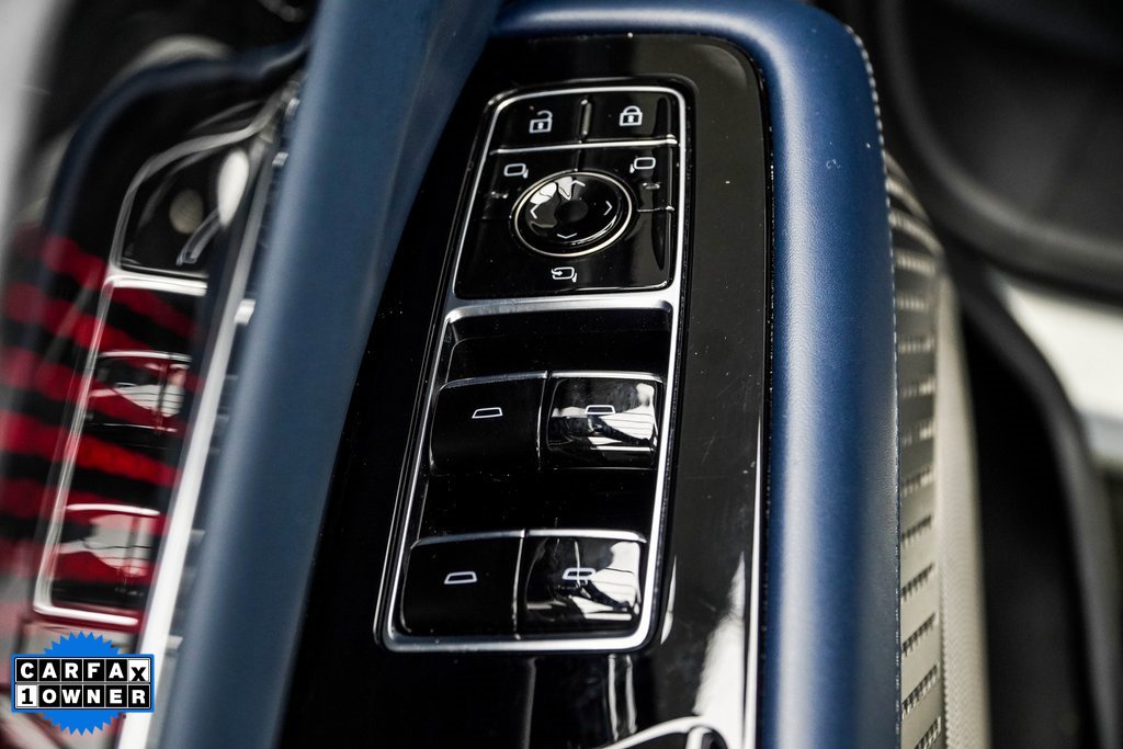 Used 2025 Cadillac Escalade IQ Luxury 2 image 40