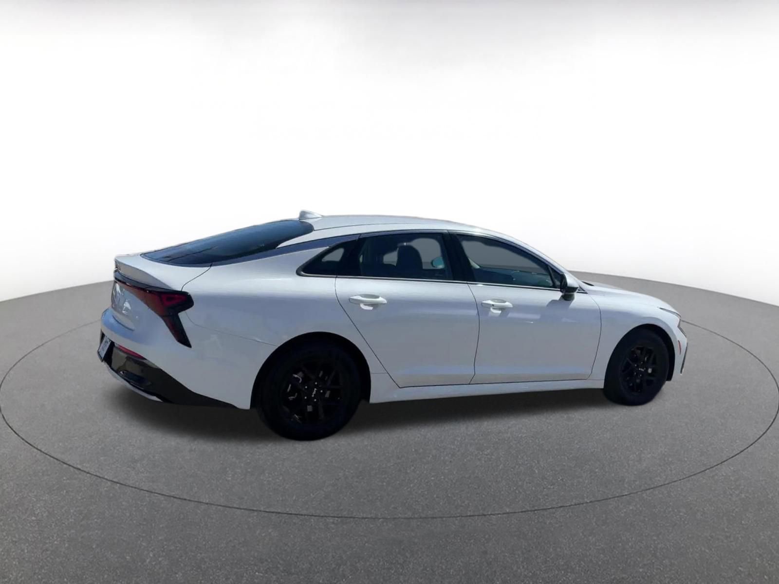 Used 2025 Kia K5 LXS image 15