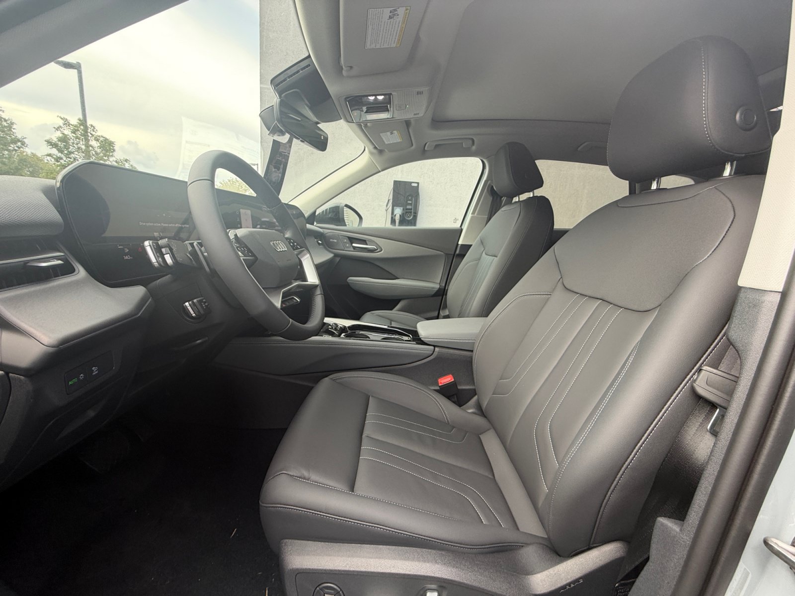 New 2026 Audi Q3 quattro 2.0T AWD/4WD image 5