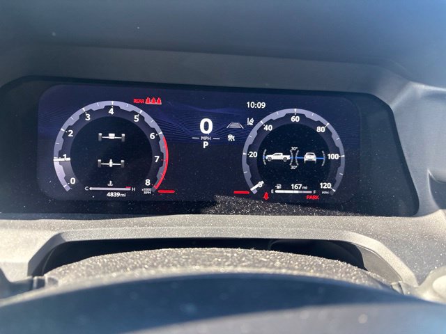 Certified 2025 Toyota Tacoma TRD Off-Road AWD/4WD image 9