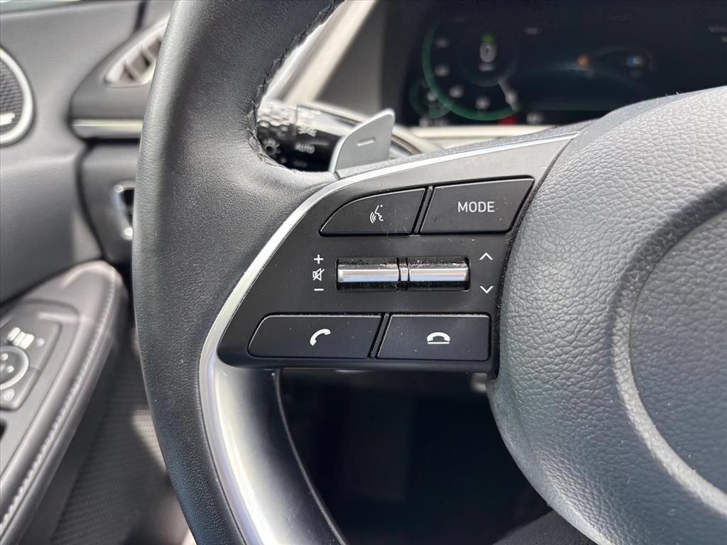 Used 2023 Hyundai Sonata Limited w/ Cargo Package FWD image 16