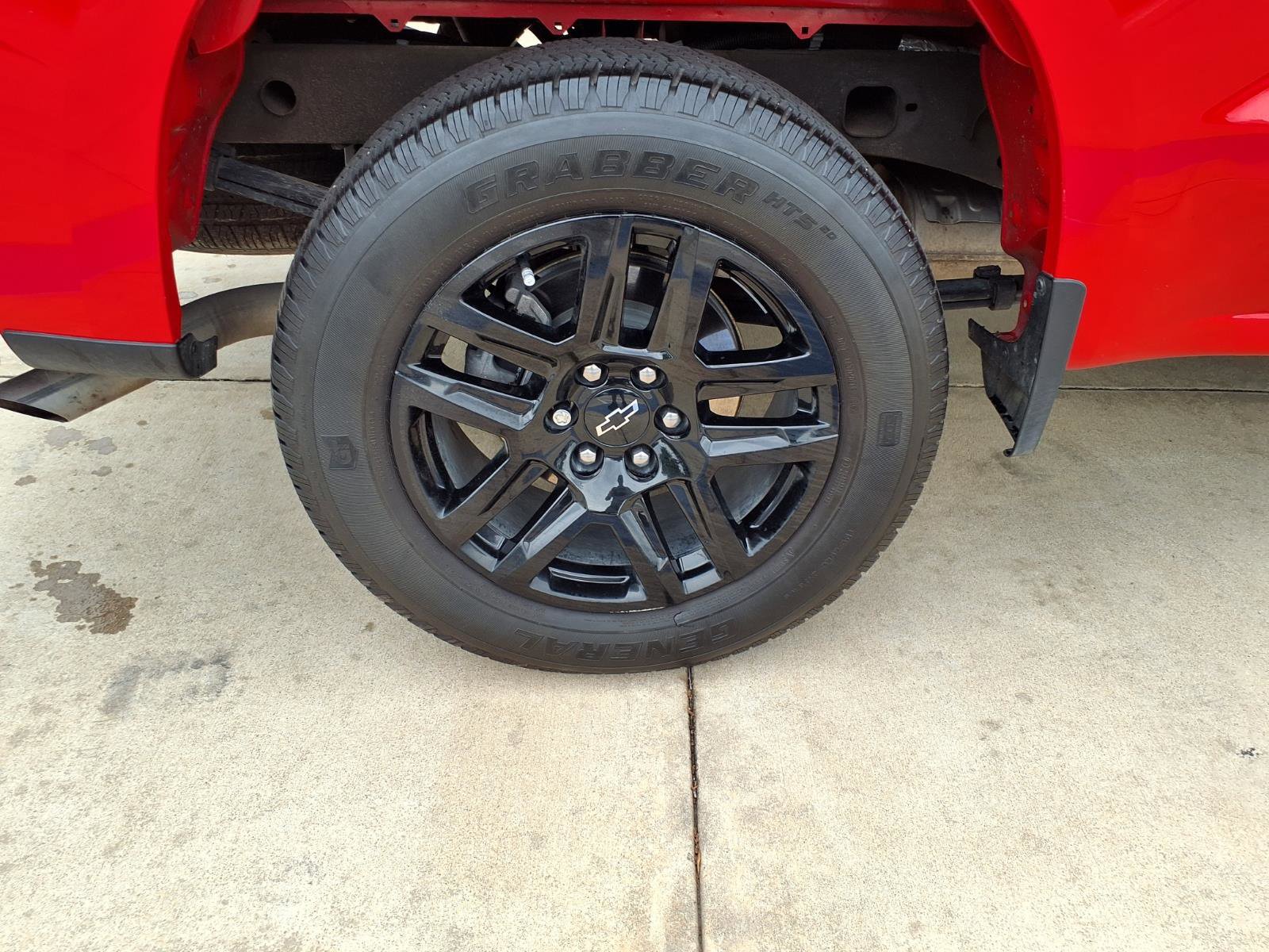 Used 2024 Chevrolet Silverado 1500 Custom w/ LPO, Dark Essentials Package image 25