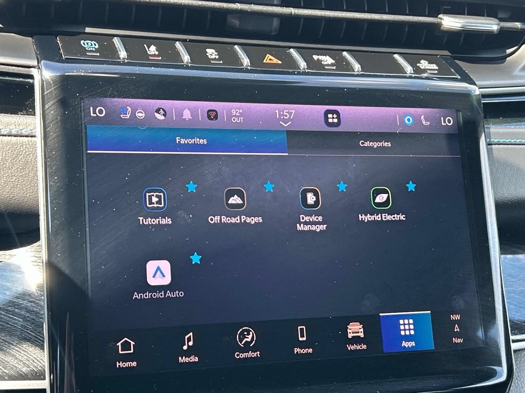 Certified 2022 Jeep Grand Cherokee Trailhawk w/ Luxury Tech Group III AWD/4WD image 34