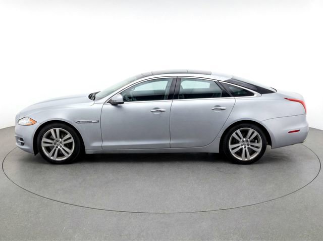 Used 2012 Jaguar XJ L image 34
