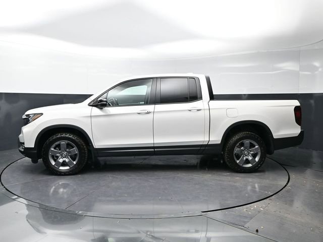 Certified 2025 Honda Ridgeline TrailSport image 8