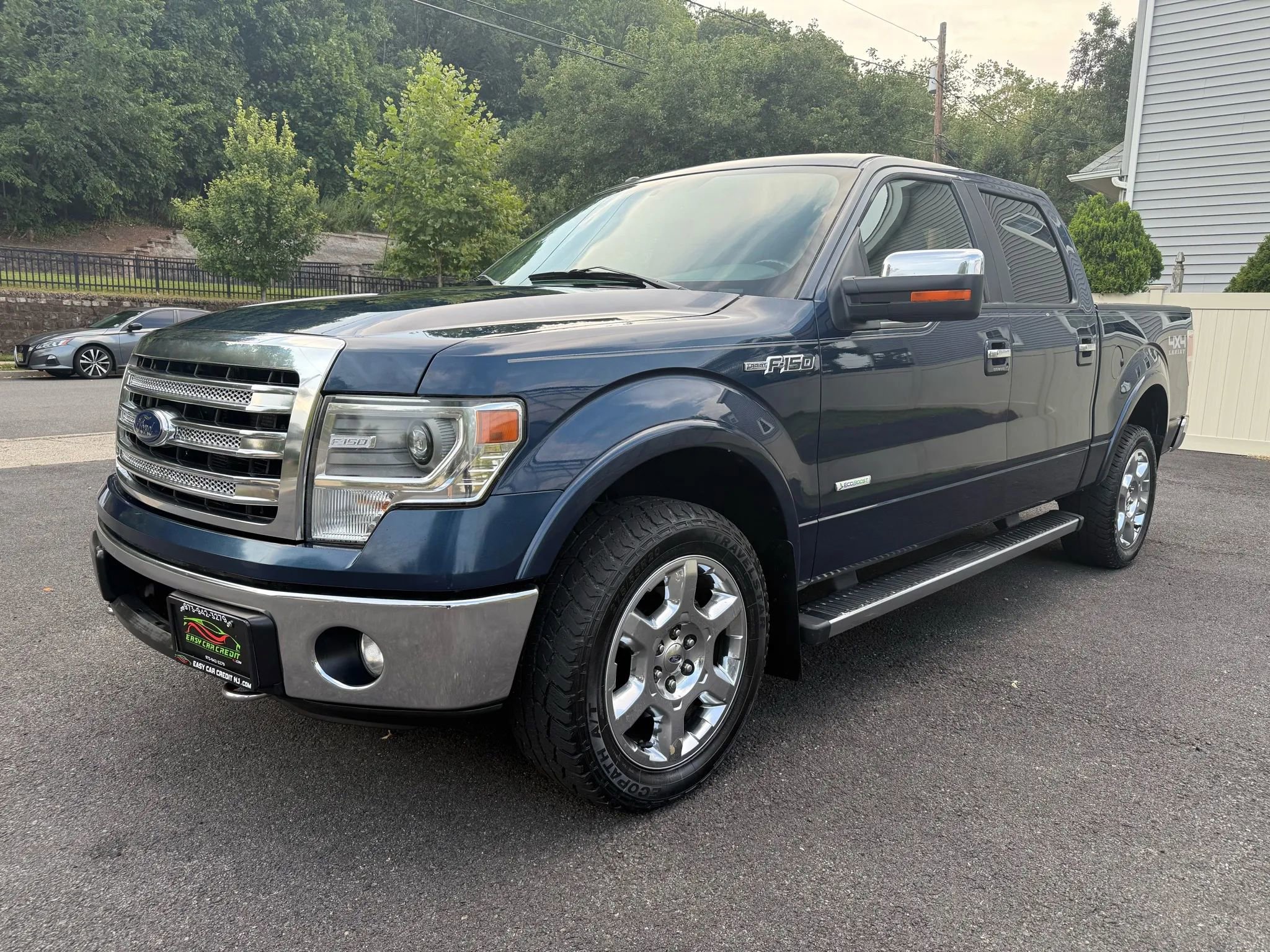 Used 2013 Ford F150 Lariat w/ Luxury Equipment Group image 2