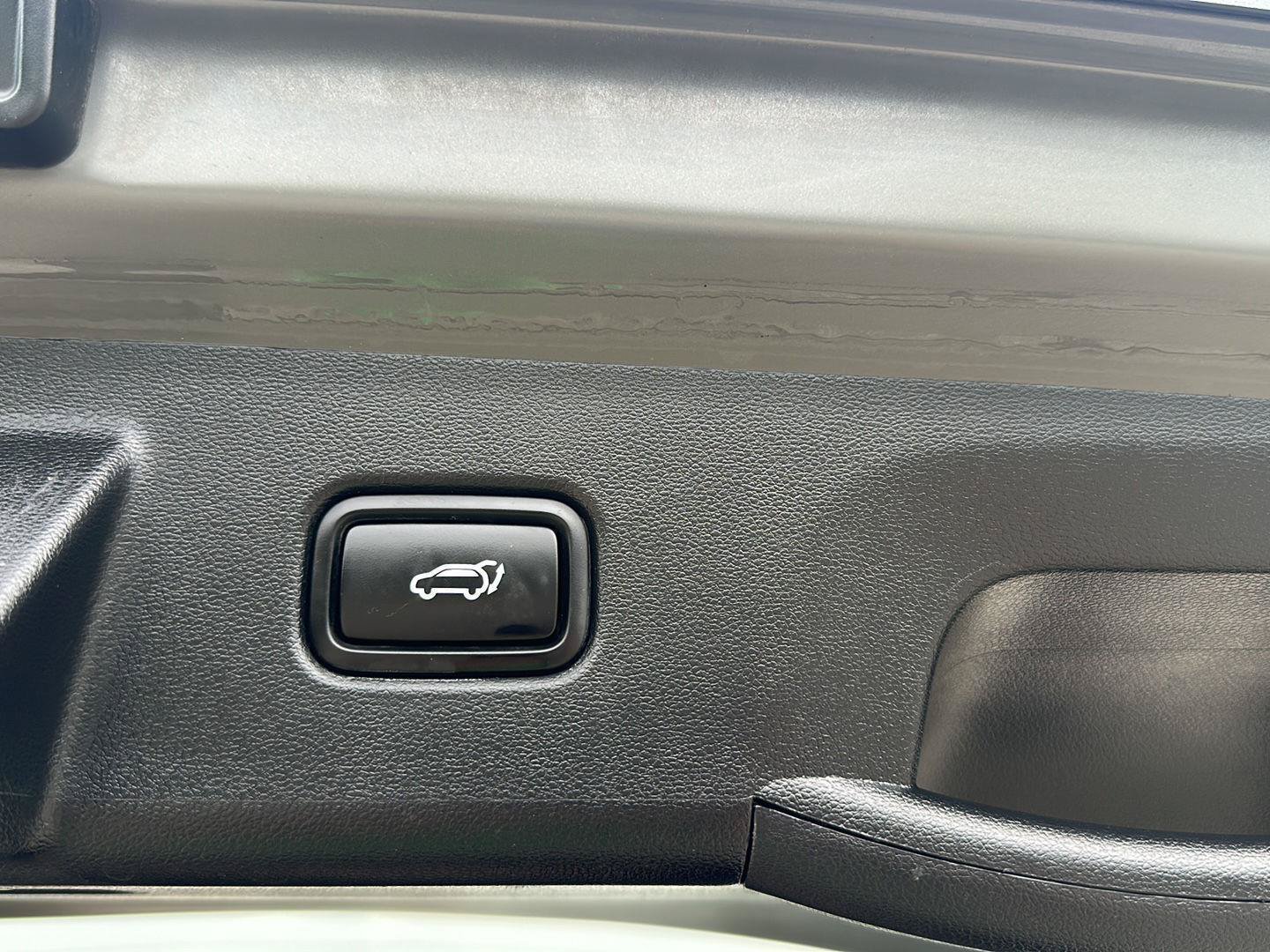 Certified 2024 Hyundai Tucson SEL AWD/4WD image 16