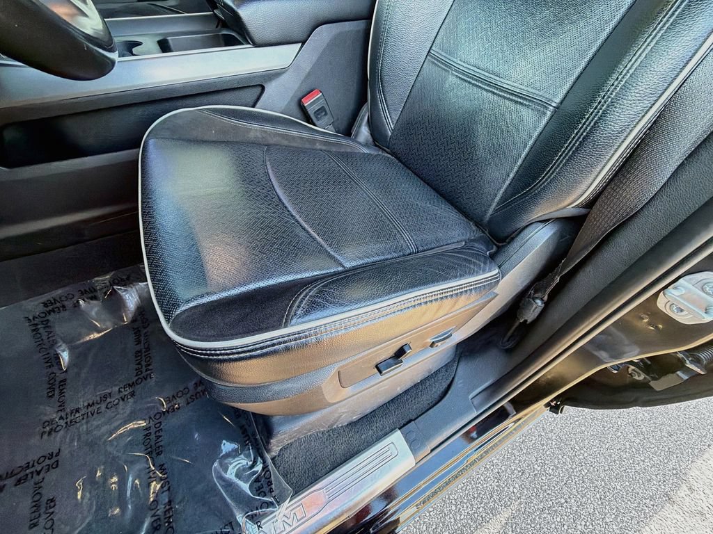 Used 2022 RAM 2500 Laramie w/ Night Edition AWD/4WD image 19