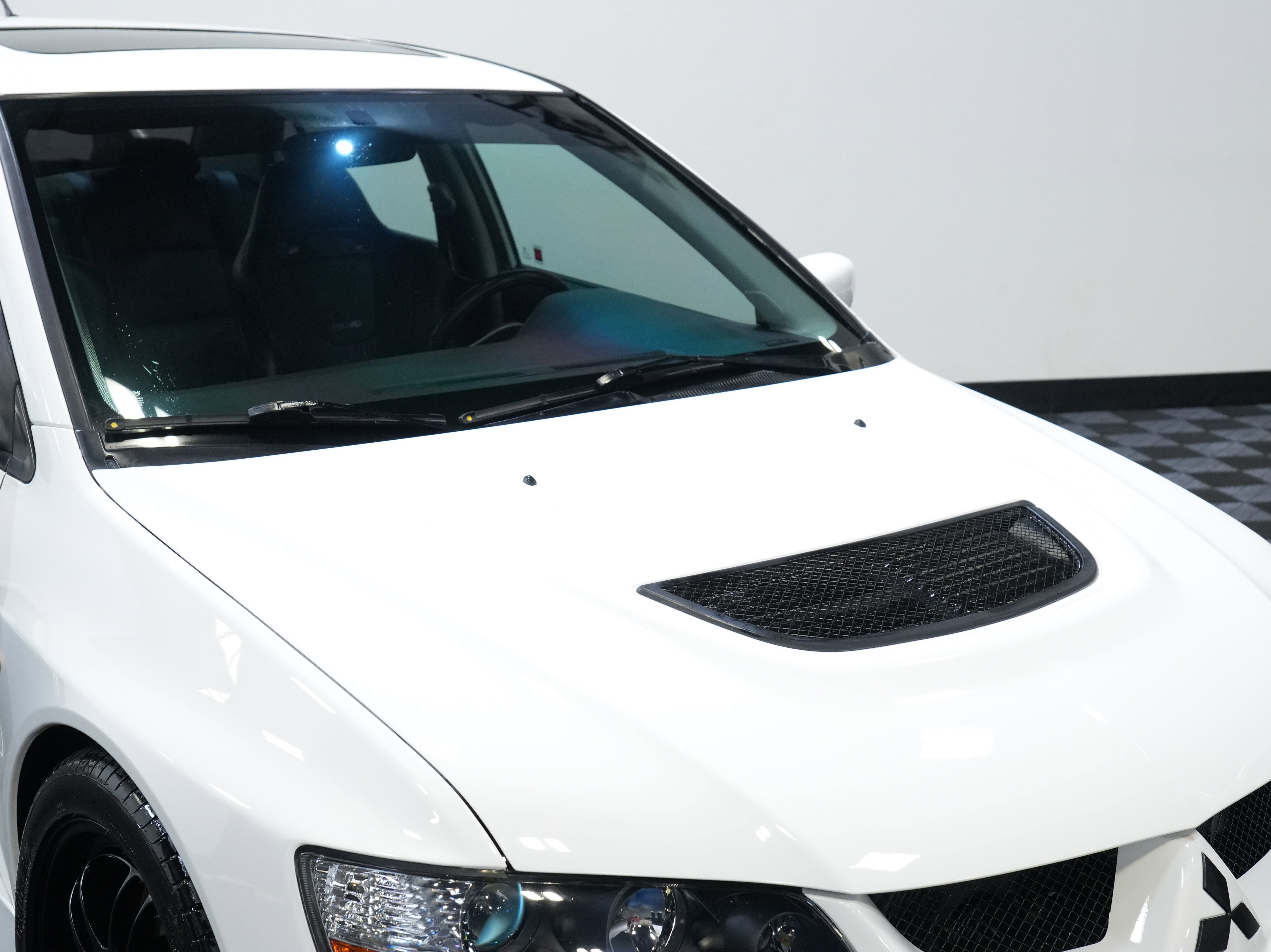 Used 2005 Mitsubishi Lancer Evolution image 12