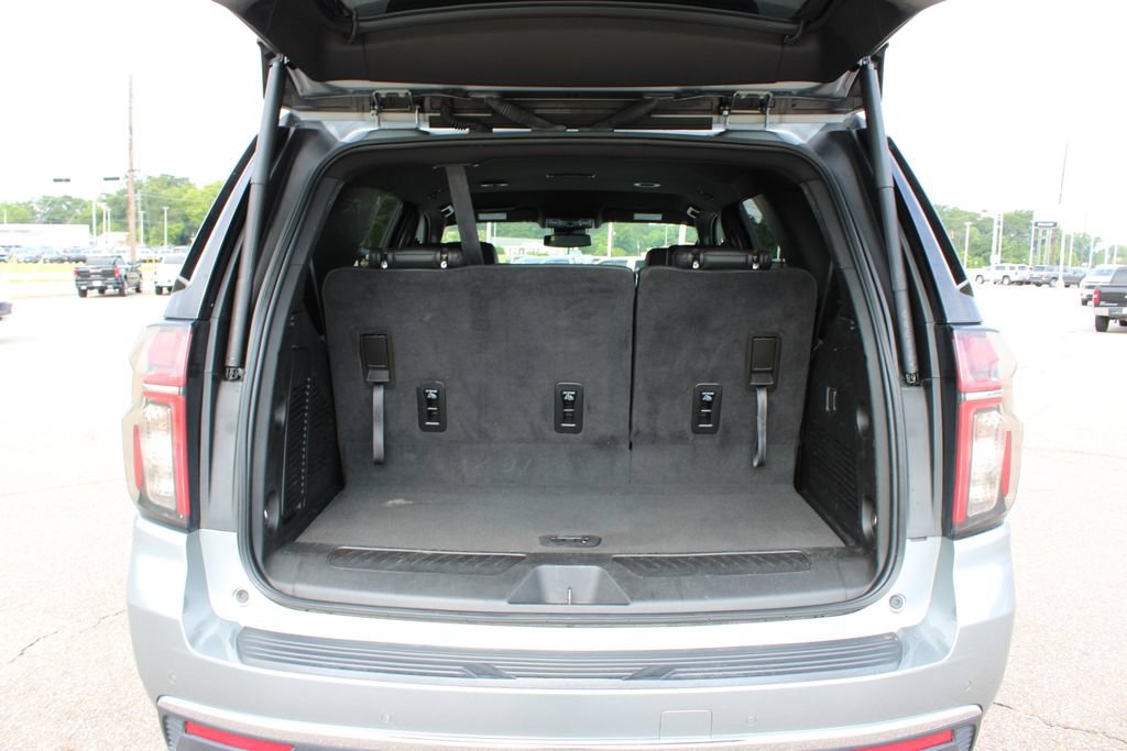 Used 2024 Chevrolet Tahoe LT RWD image 17