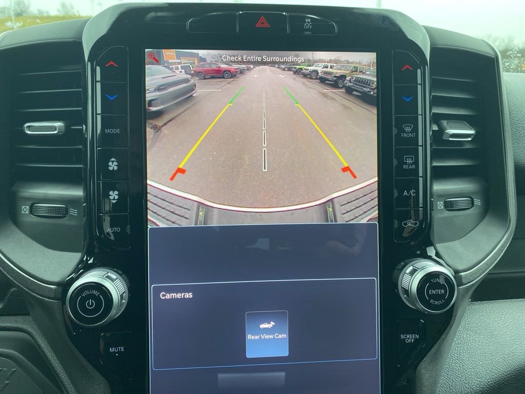 New 2026 RAM 2500 Tradesman AWD/4WD image 38