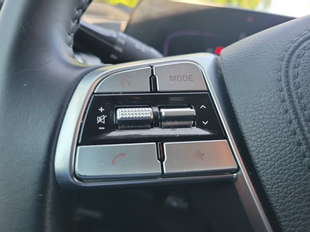 Certified 2025 Kia Telluride LX FWD image 23