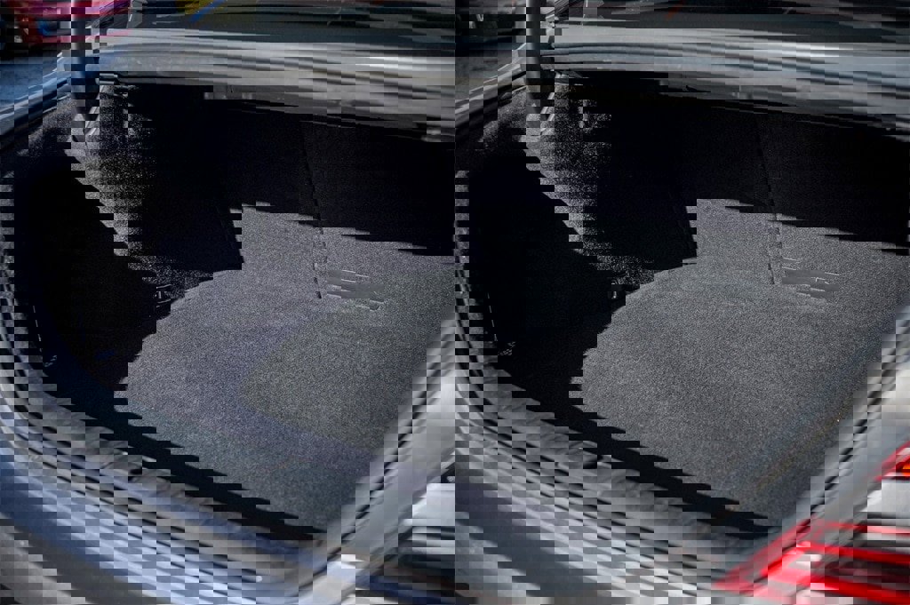 Used 2022 Genesis G70 3.3T image 37