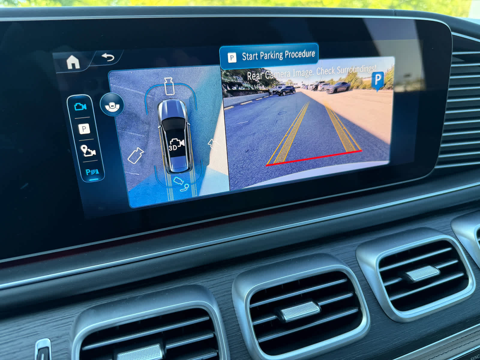 New 2026 Mercedes-Benz GLS 63 AMG 4MATIC image 16