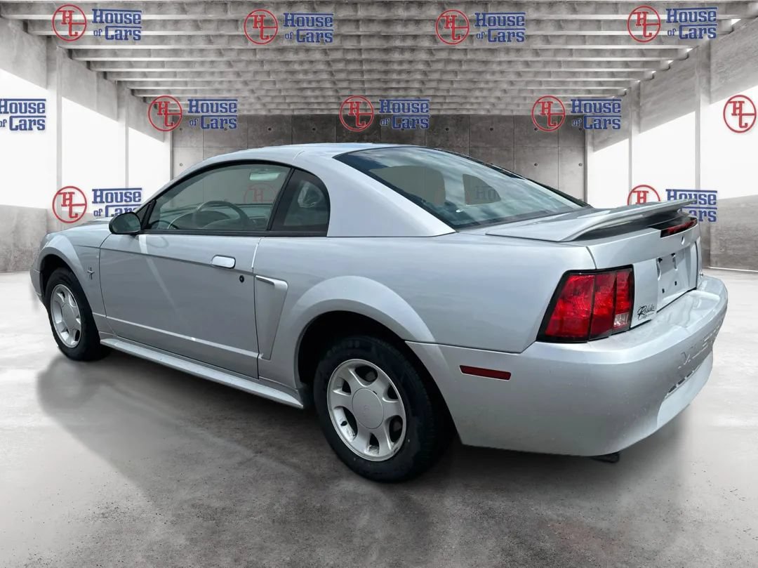 Used 2000 Ford Mustang Coupe RWD image 7