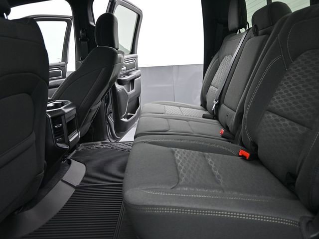 New 2026 RAM 1500 4x4 Crew Cab image 14