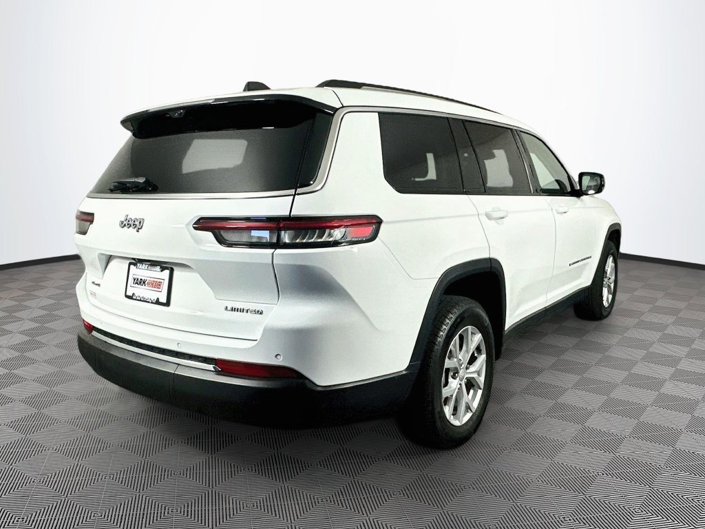 Certified 2023 Jeep Grand Cherokee L Limited w/ Luxury Tech Group II AWD/4WD image 12