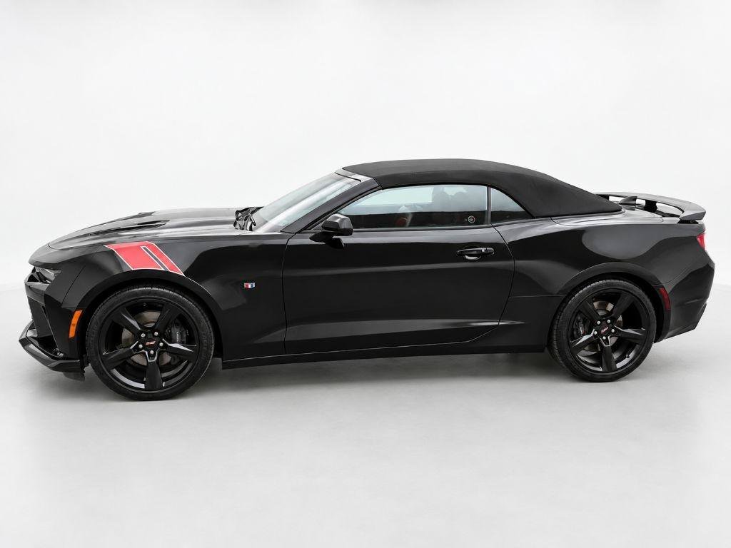 Used 2016 Chevrolet Camaro SS RWD image 4