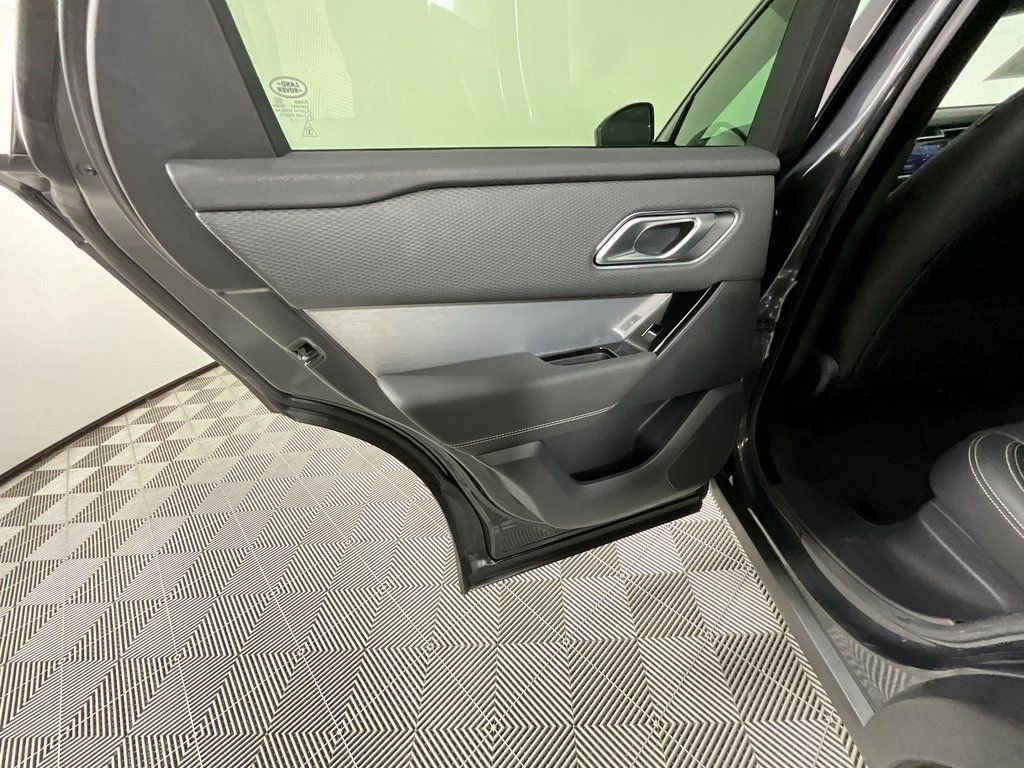 Certified 2023 Land Rover Range Rover Velar R-Dynamic S AWD/4WD image 27