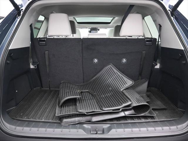 Certified 2024 Toyota Grand Highlander Platinum AWD/4WD image 34