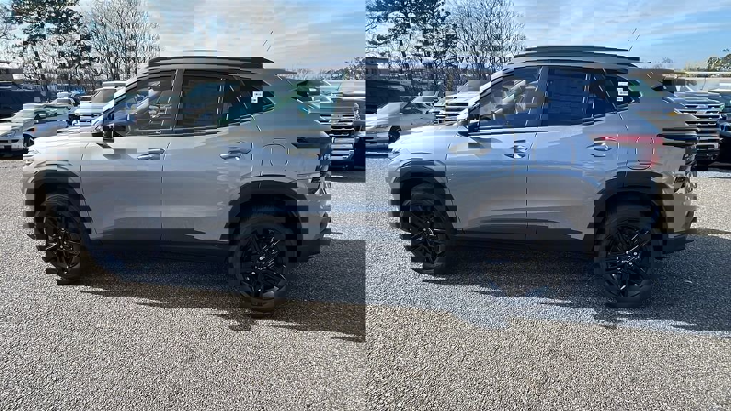 New 2026 Chevrolet Trax ACTIV w/ Driver Confidence Package image 8