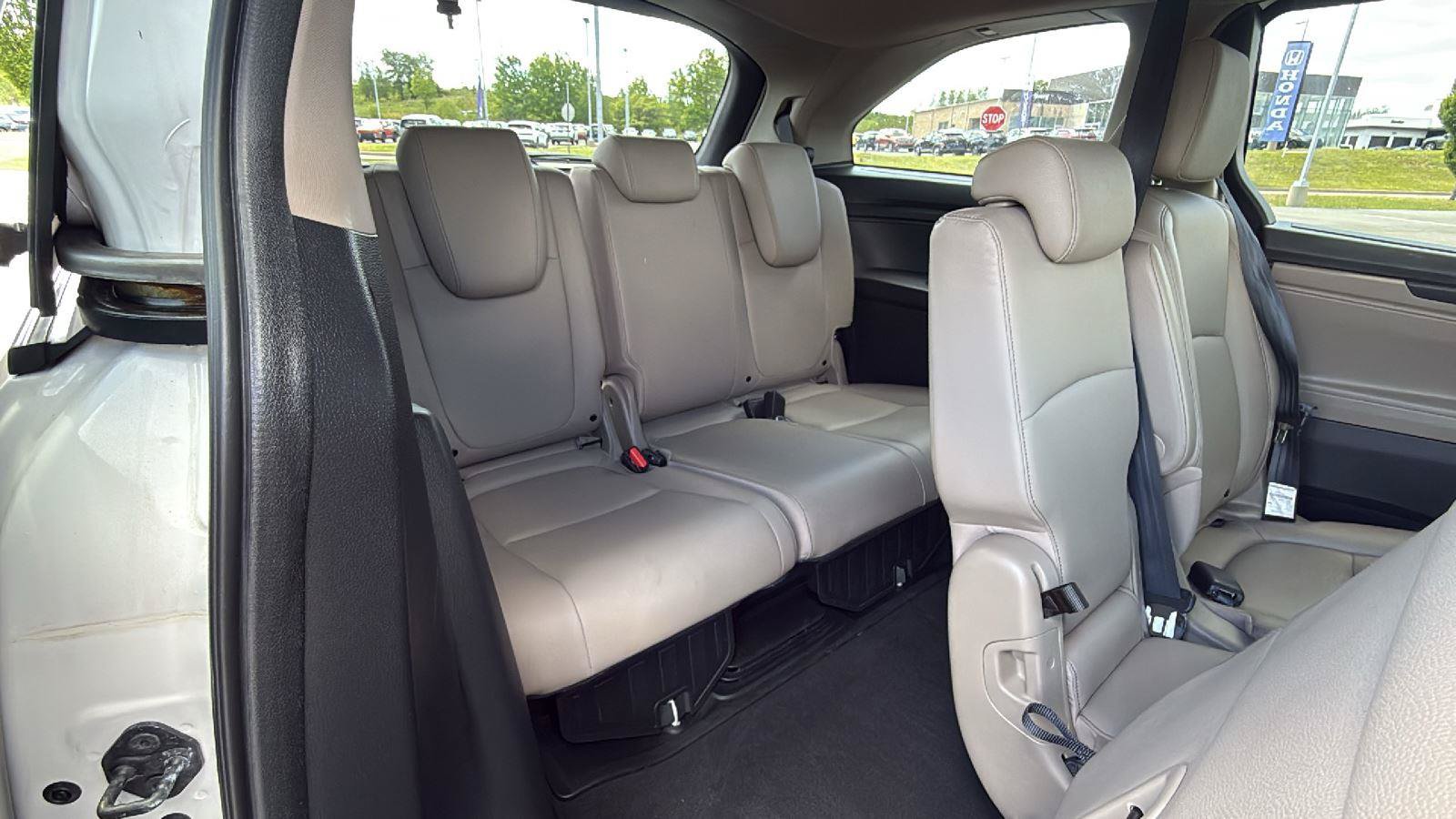 Used 2024 Honda Odyssey EX-L image 19