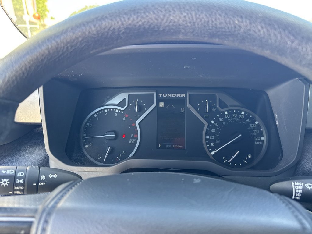 Used 2023 Toyota Tundra SR5 w/ SR5 Convenience Package AWD/4WD image 21