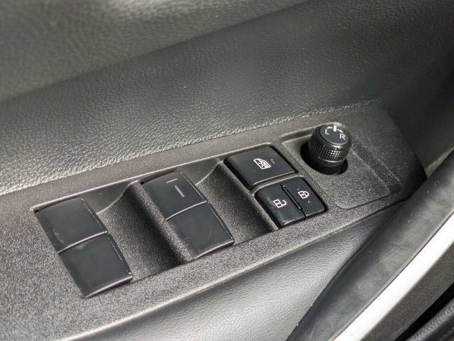 Used 2025 Toyota Corolla SE w/ SE Premium Package FWD image 24