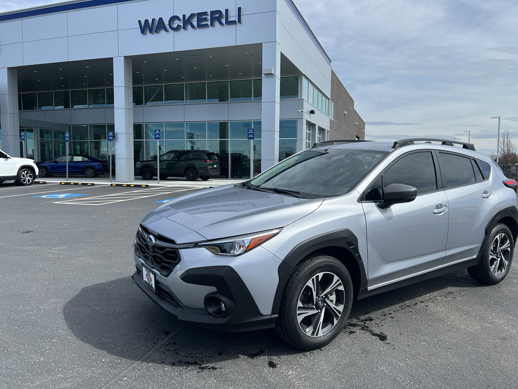 Used 2024 Subaru Crosstrek 2.0i Premium image 1
