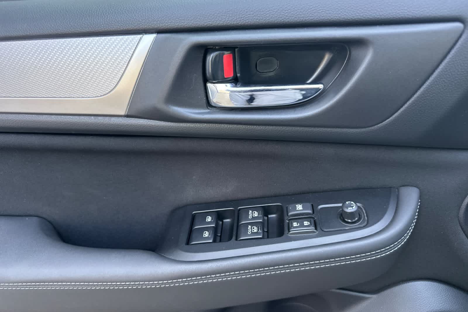Used 2018 Subaru Legacy 2.5i Premium AWD/4WD image 10