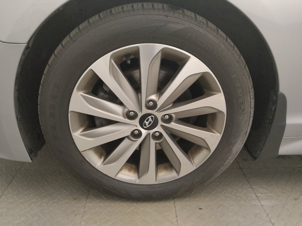 Used 2017 Hyundai Sonata Sport w/ Value Edition Package 02 FWD image 31
