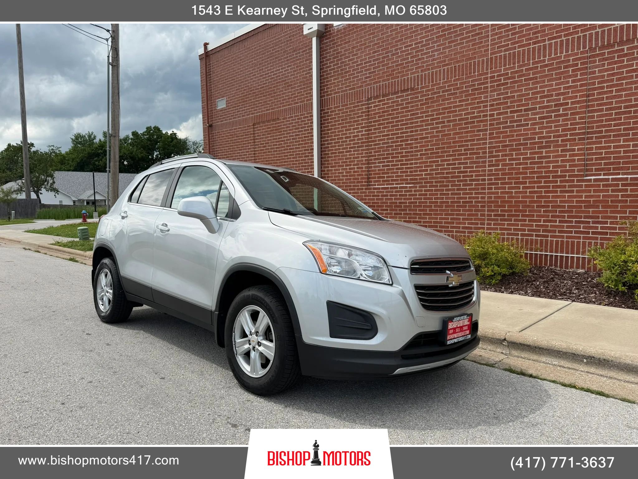 Used 2016 Chevrolet Trax LT w/ LT Convenience Package AWD/4WD image 1