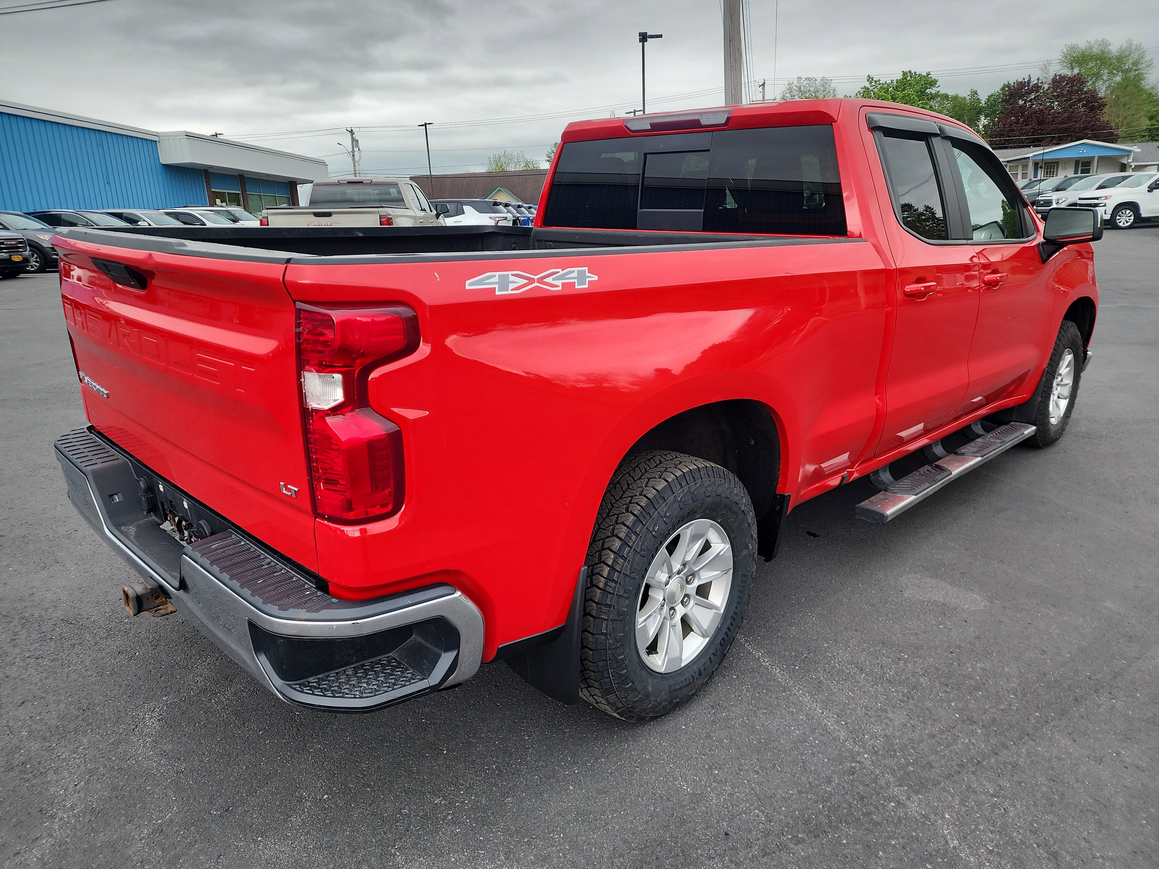 Used 2019 Chevrolet Silverado 1500 LT w/ All-Star Edition AWD/4WD image 8
