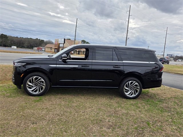 New 2026 Lincoln Navigator L Reserve image 4