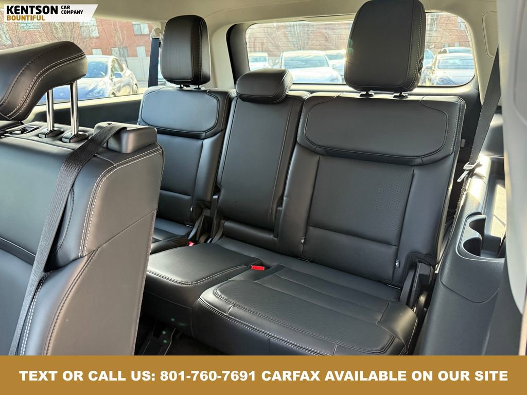 Used 2025 Ford Expedition Max Platinum image 39