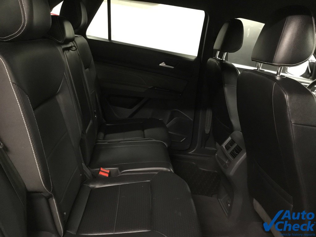 Used 2021 Volkswagen Atlas Cross Sport SE AWD/4WD image 34
